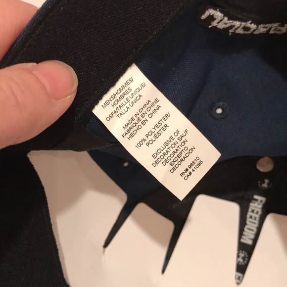 NWT UNDER ARMOUR CAP HAT FREEDOM NAVY ADJUSTABLE HEATGEAR MEN’S - Picture 4 of 8